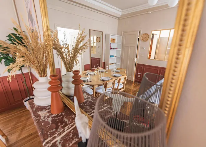 L'haussmannien - Spacieux 4 - Centre - Gare Reims