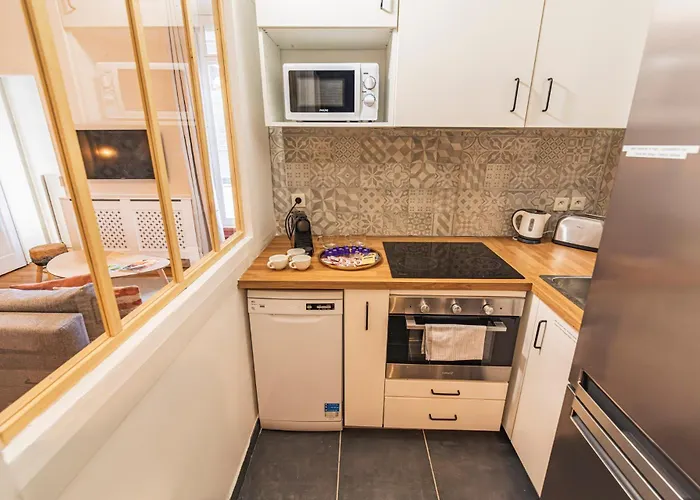 L'haussmannien - Spacieux 4 - Centre - Gare * Reims