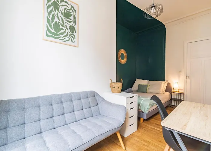 L'haussmannien - Spacieux 4 - Centre - Gare Apartament *