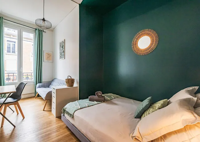 L'haussmannien - Spacieux 4 - Centre - Gare Apartament Reims