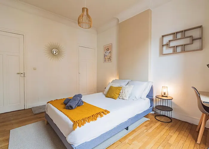 L'haussmannien - Spacieux 4 - Centre - Gare * Reims